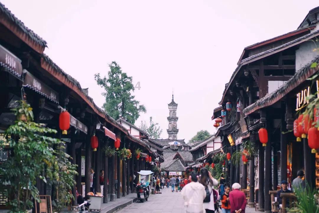 秋冬换季检验房屋收纳空间，装修时该如何打造超大收纳空间？